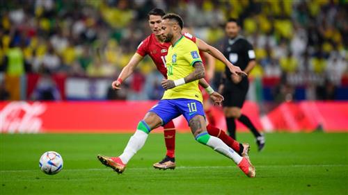 Brazil đấu với Serbia