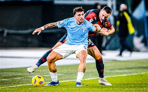 Lazio đấu với Genoa