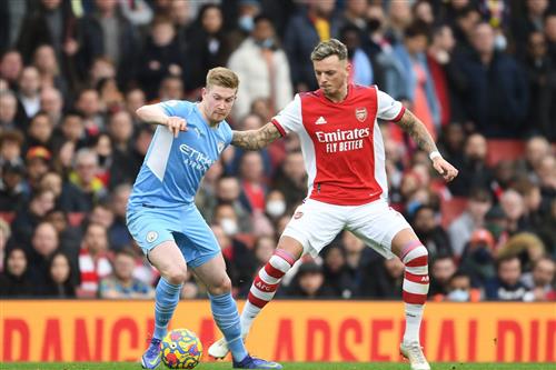Manchester City đấu với Arsenal
