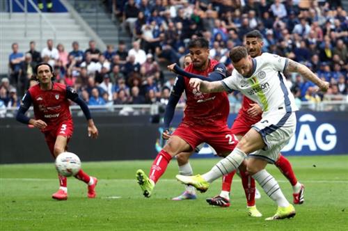 Inter Milan đấu với Cagliari