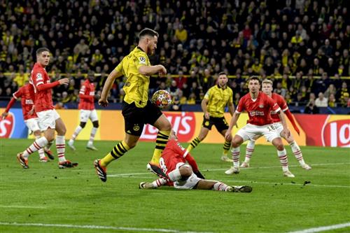 Dortmund đấu với PSV Eindhoven