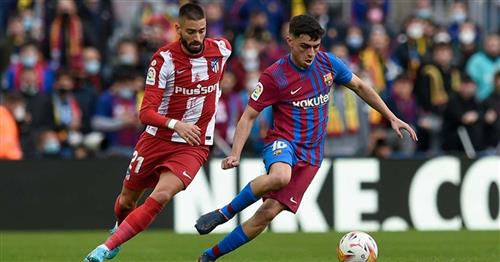 Atletico Madrid đấu với Barcelona