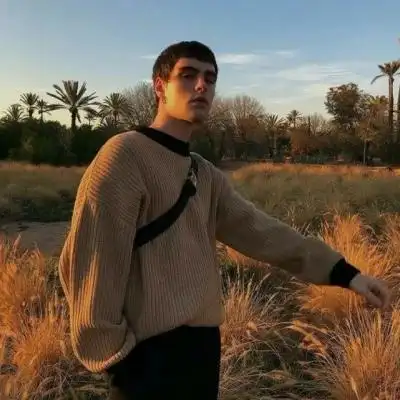 6686体育银牌作者Paxton