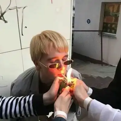 6686体育金牌作者Carol