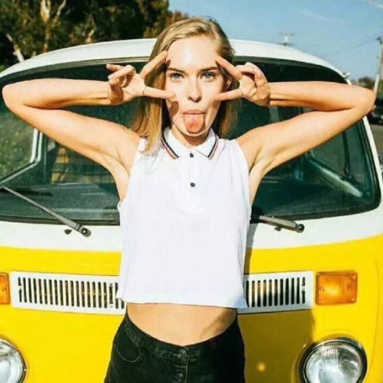 6686体育金牌作者Hayden