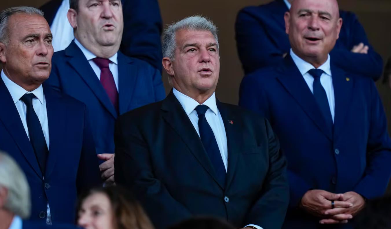 Laporta chỉ trích Real Madrid: Dùng đài truyền hình của mình gây áp lực cho trọng tài là sai lầm